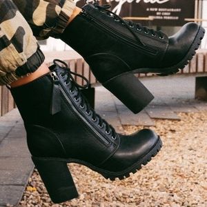Miss Lola Bad Habit Black Bootie